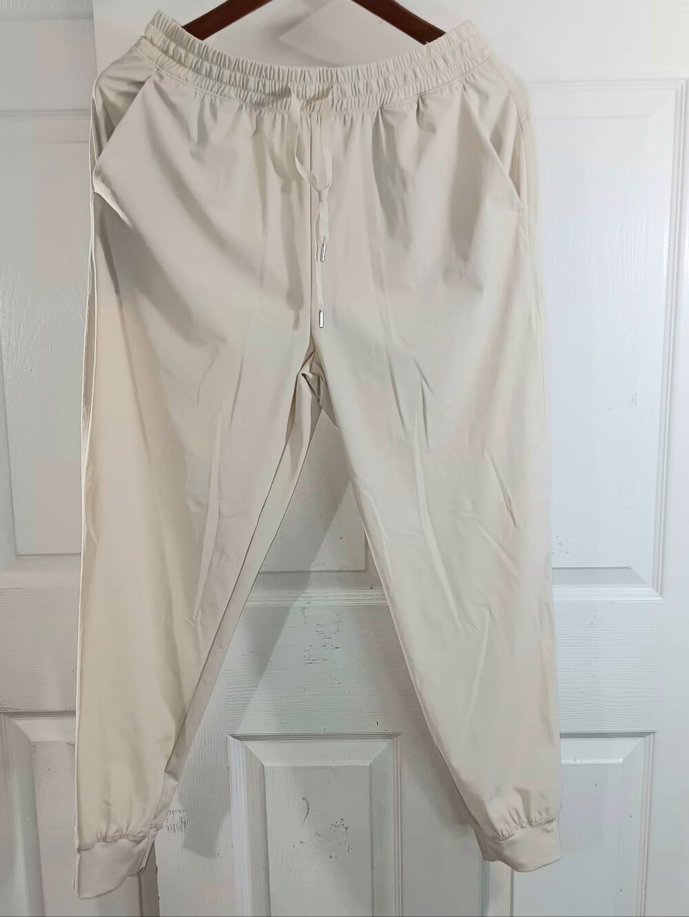 Old Navy High Rise Sleektech Joggers - Picture 3 of 9